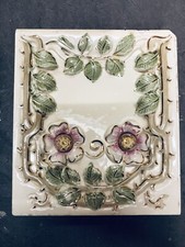 historische baustoffe fliesen