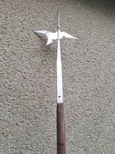 Helebarde aus Stahl 2,20m
